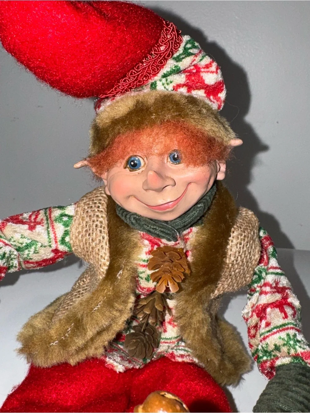 Floridus Edwyrd 2014 elf shelf sitter